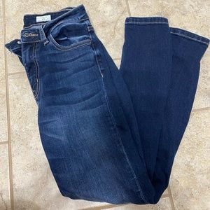 BUCKLE BRAND- BRIDGE BY GLY CURVY HIGH RISE DENIM